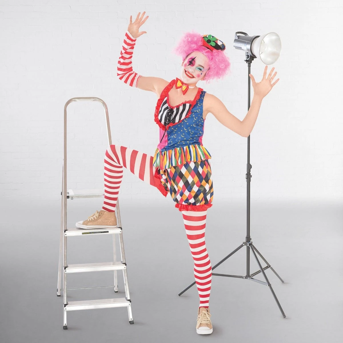 Lady Clown Outfit - Adult One Size 1 Lady Clown Outfit - Adult One Size